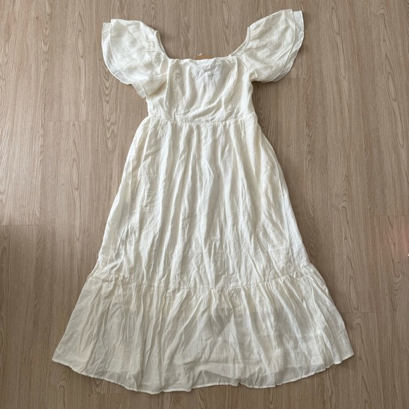 Pinkblush flutter sleeve smocked textured midi dress nwt - Picture 5 of 5